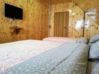 Апартаменты Vila AS Жабляк Трехместный номер с общей ванной комнатой-8